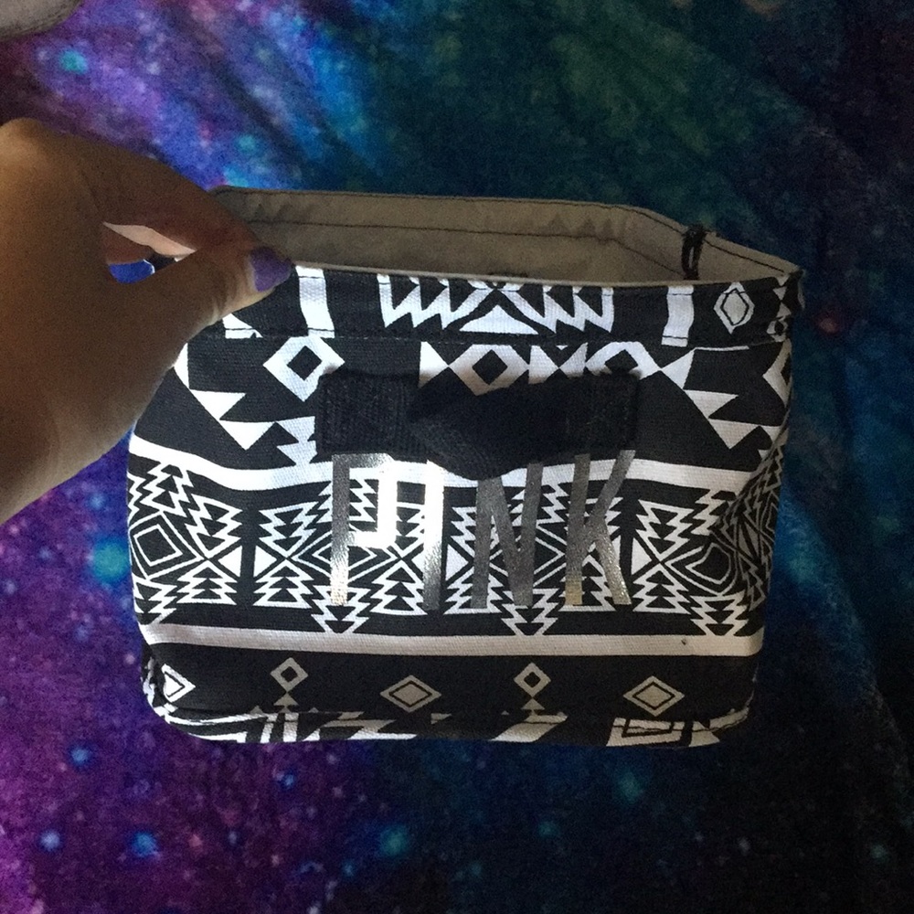 Small vs pink Aztec bin